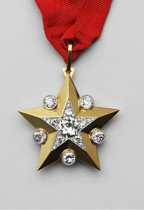 Знак отличия «Маршальская Звезда» на ленте