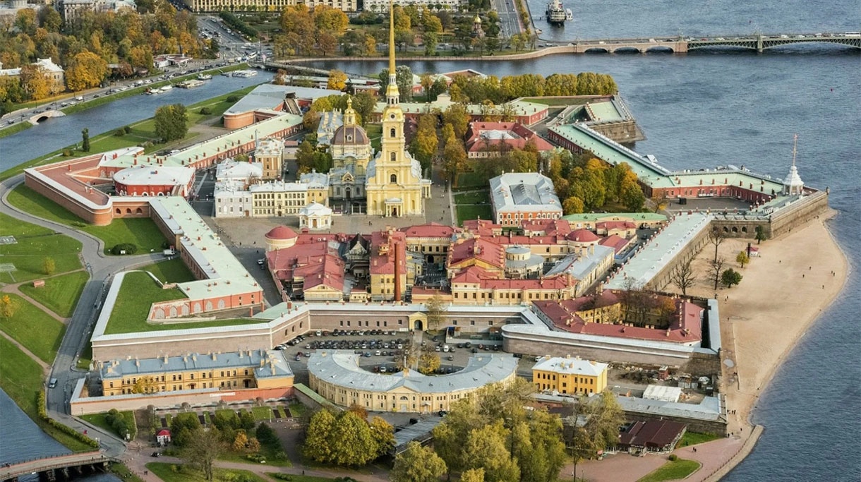 Петропавловская крепость