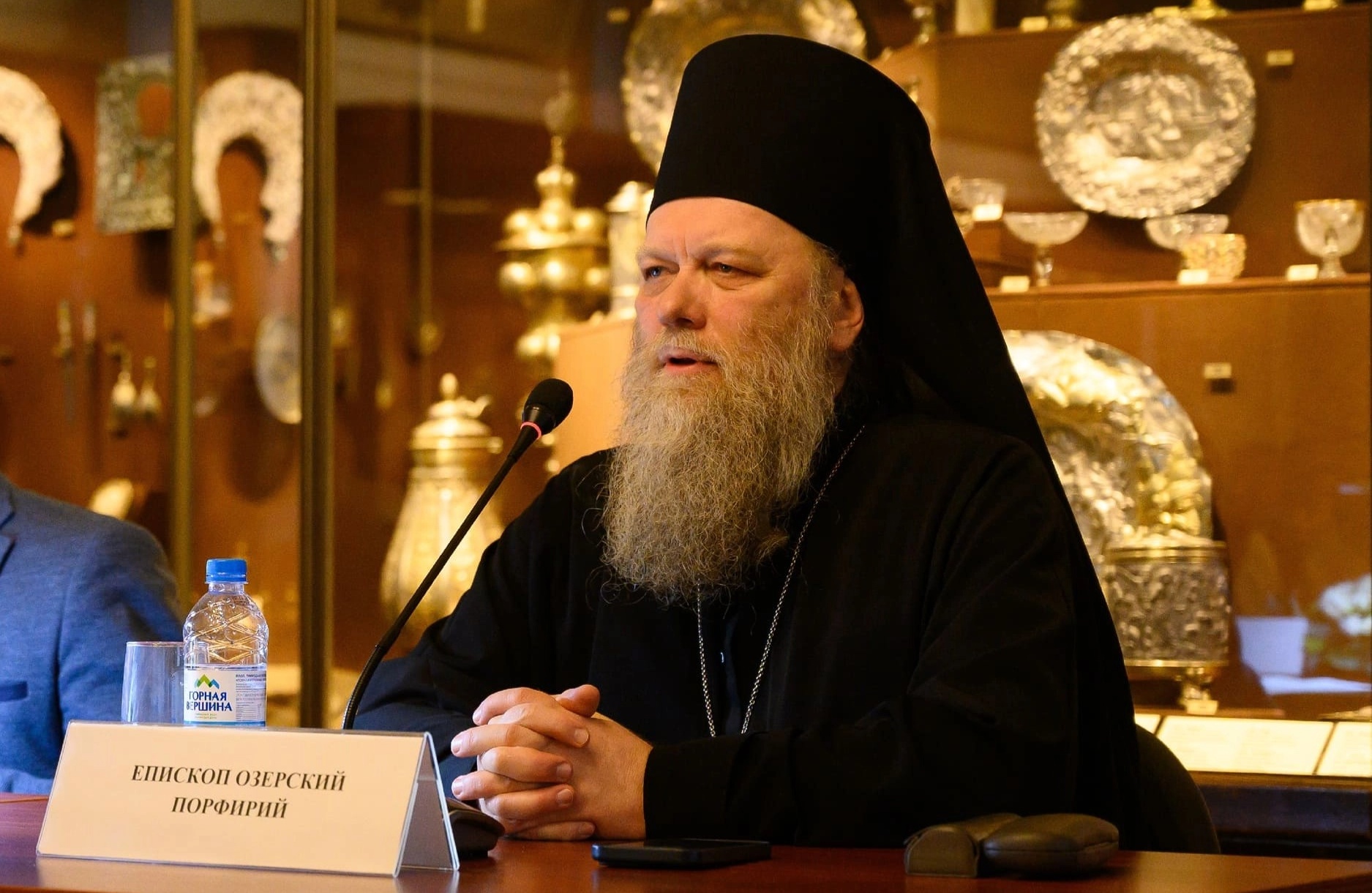 Епископ Порфирий Озерский.webp