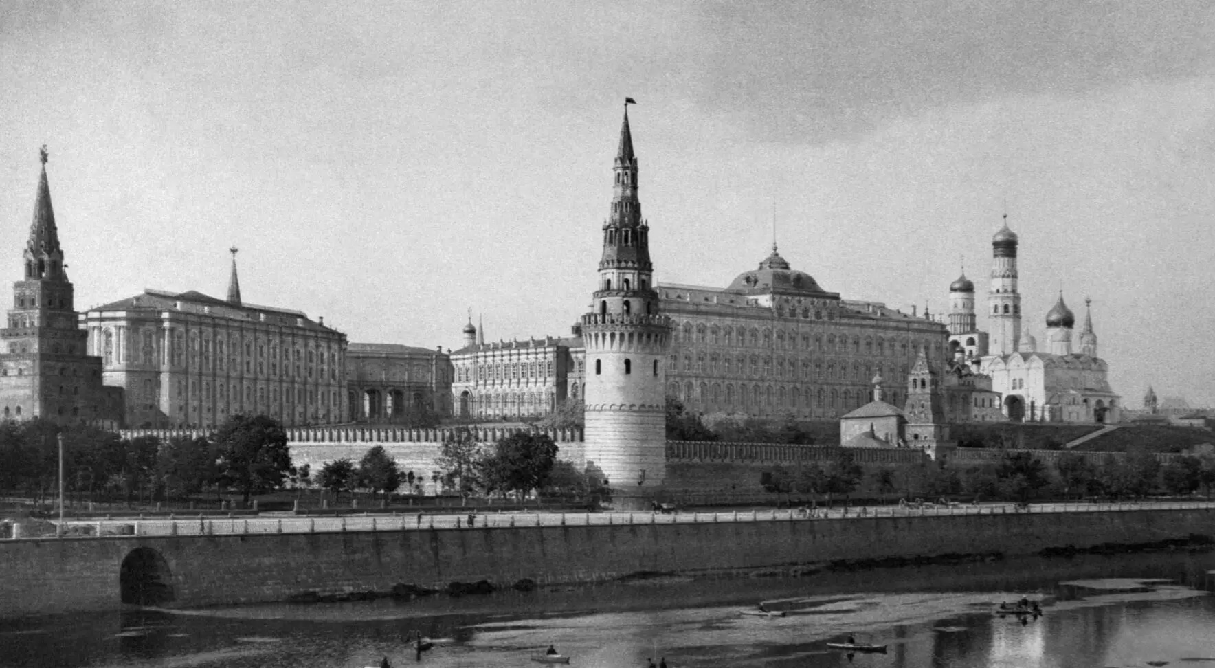 Руководители музея (баннер).webp