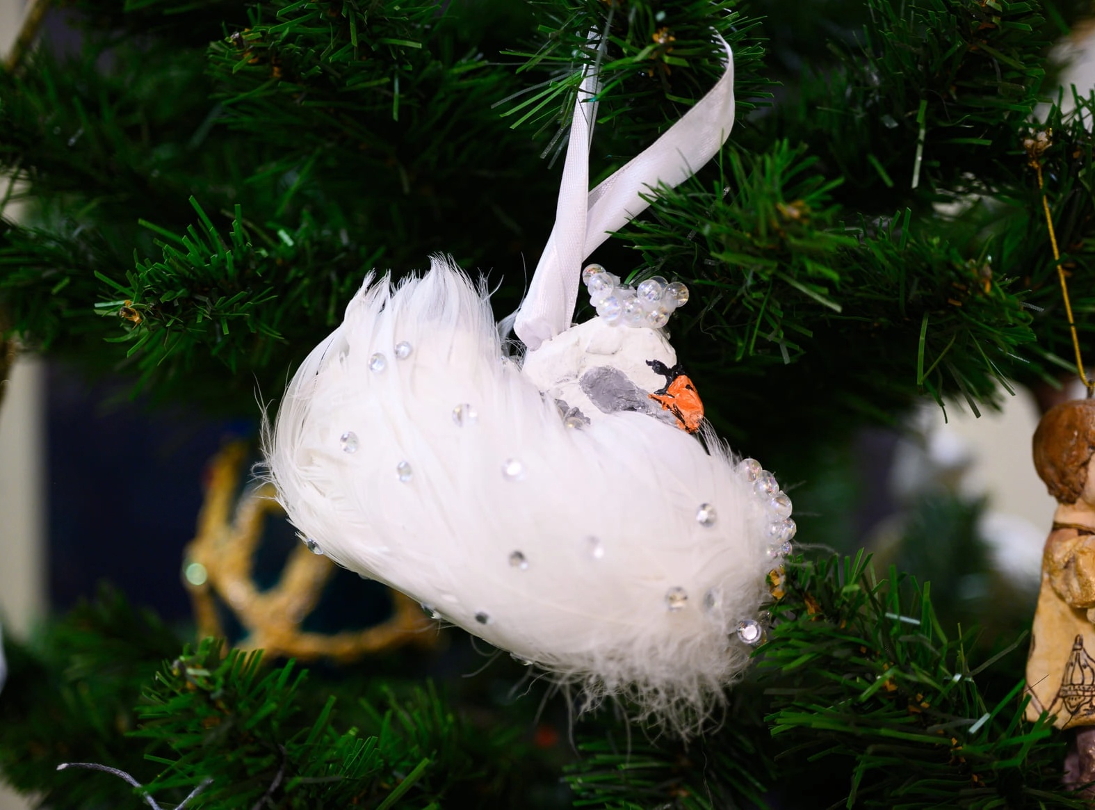 Назар Кайа, 8 лет. «Сказочный лебедь»