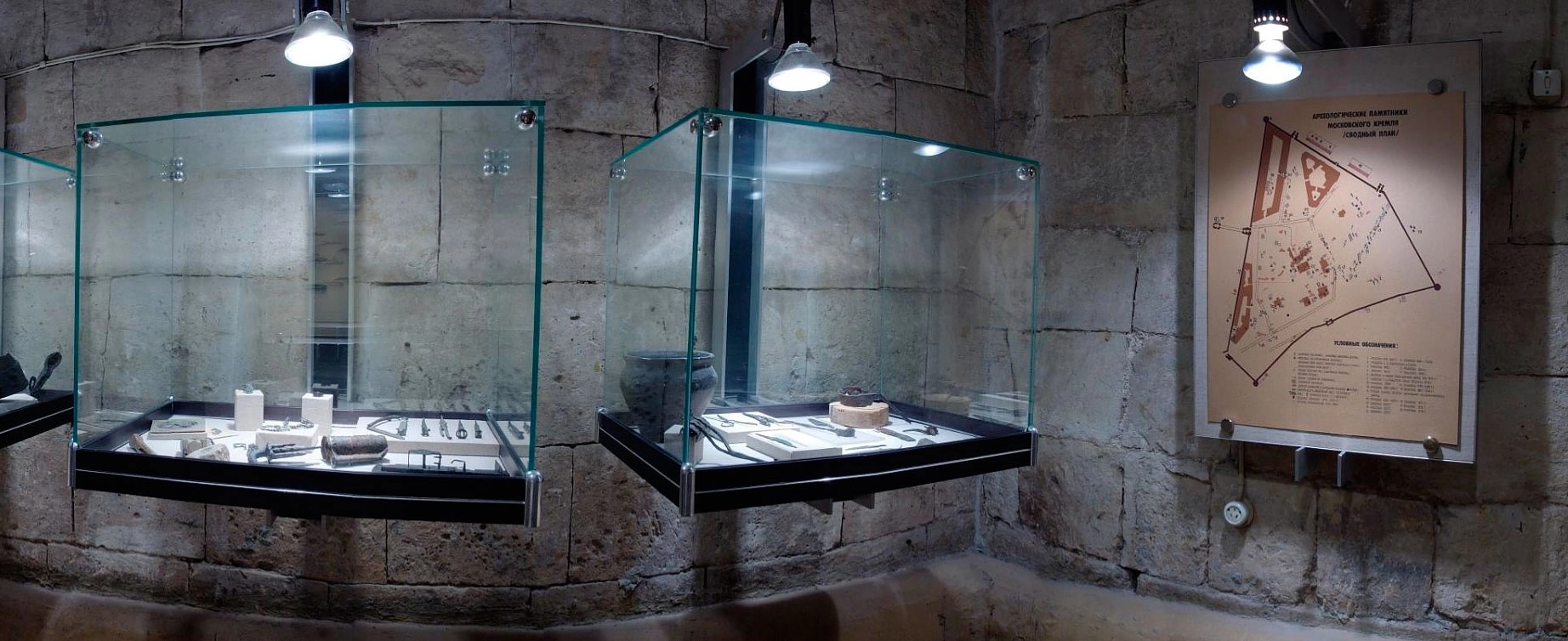 Экспозиция кладов и древностей, Благовещенский собор.webp