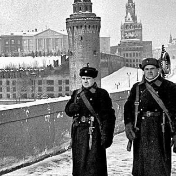 Вид на Кремль с Большого Москворецкого моста