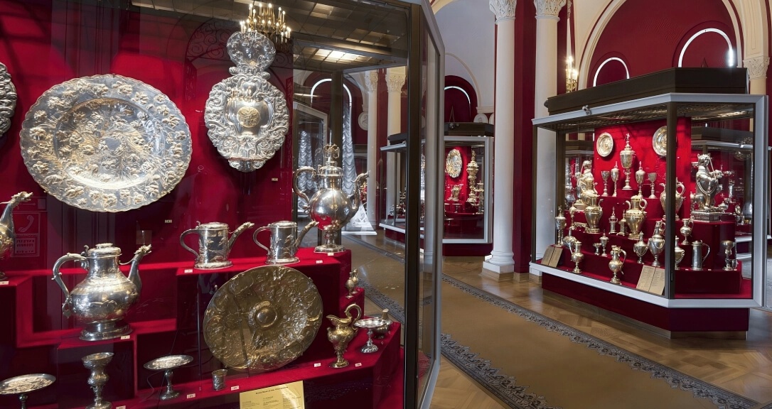 Зал 5. Западноевропейское серебро XIII-XIX веков..webp