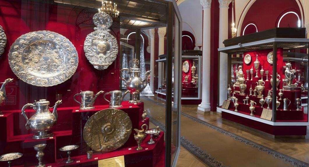 Зал 5. Западноевропейское серебро XIII-XIX веков..webp