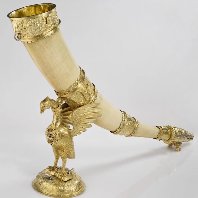 Рог на пеликане