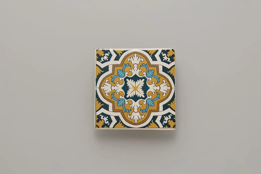 Магнит керамический