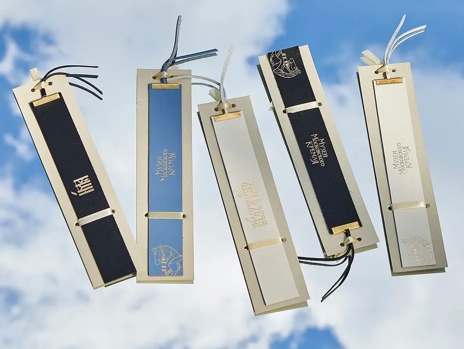 Кожаная закладка