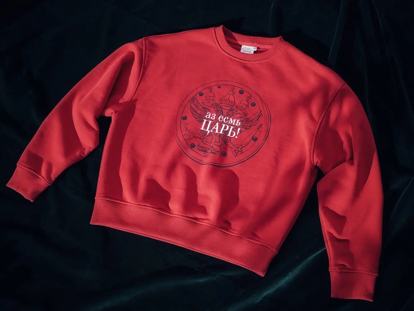 Свитшот с длинным рукавом  красный