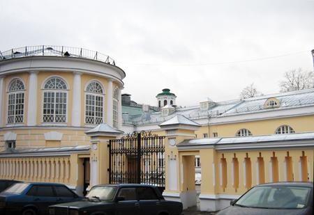 Общий вид усадьбы Гедеоновых после реставрации