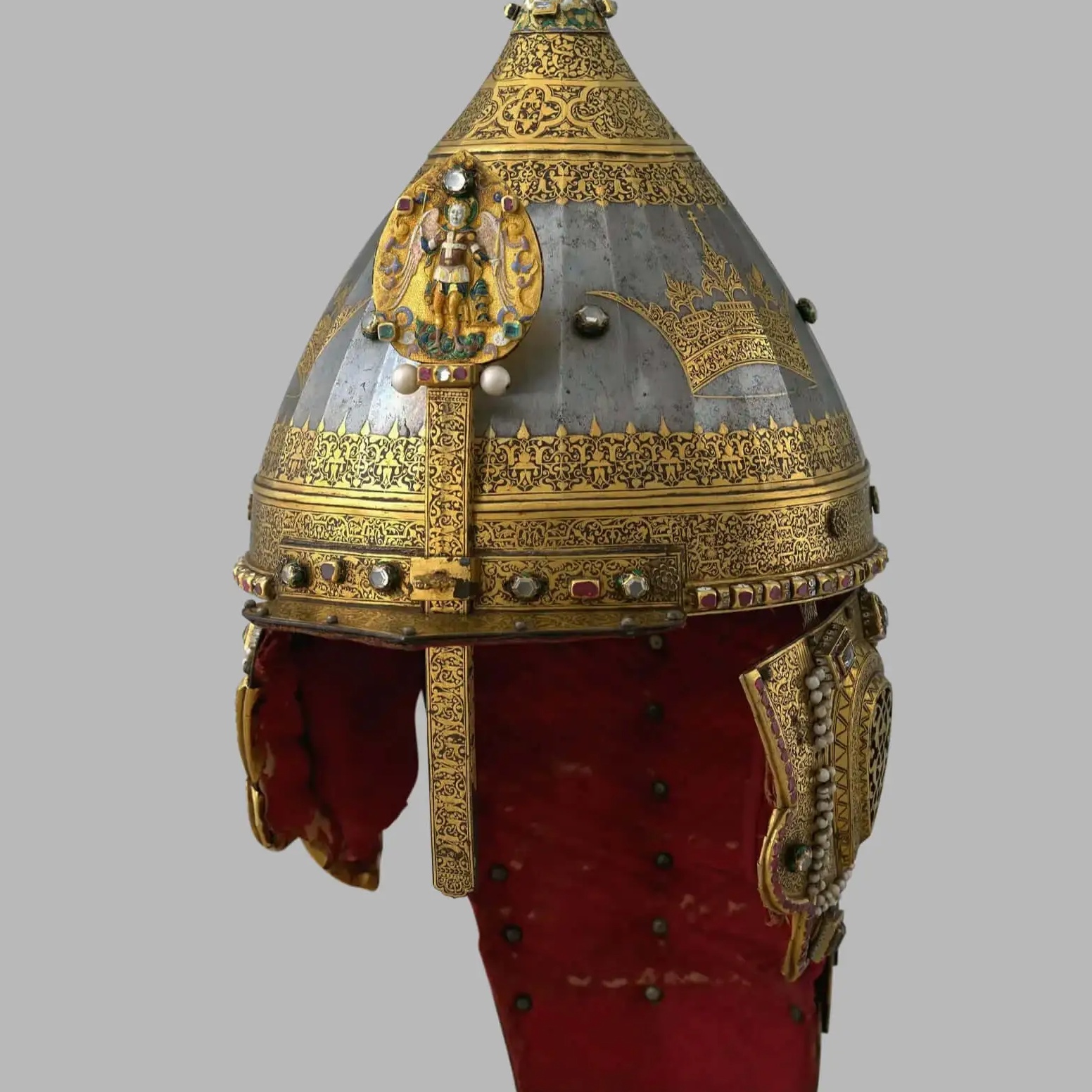 Шлем «шапка ерихонская» (баннер в экскурсии).webp