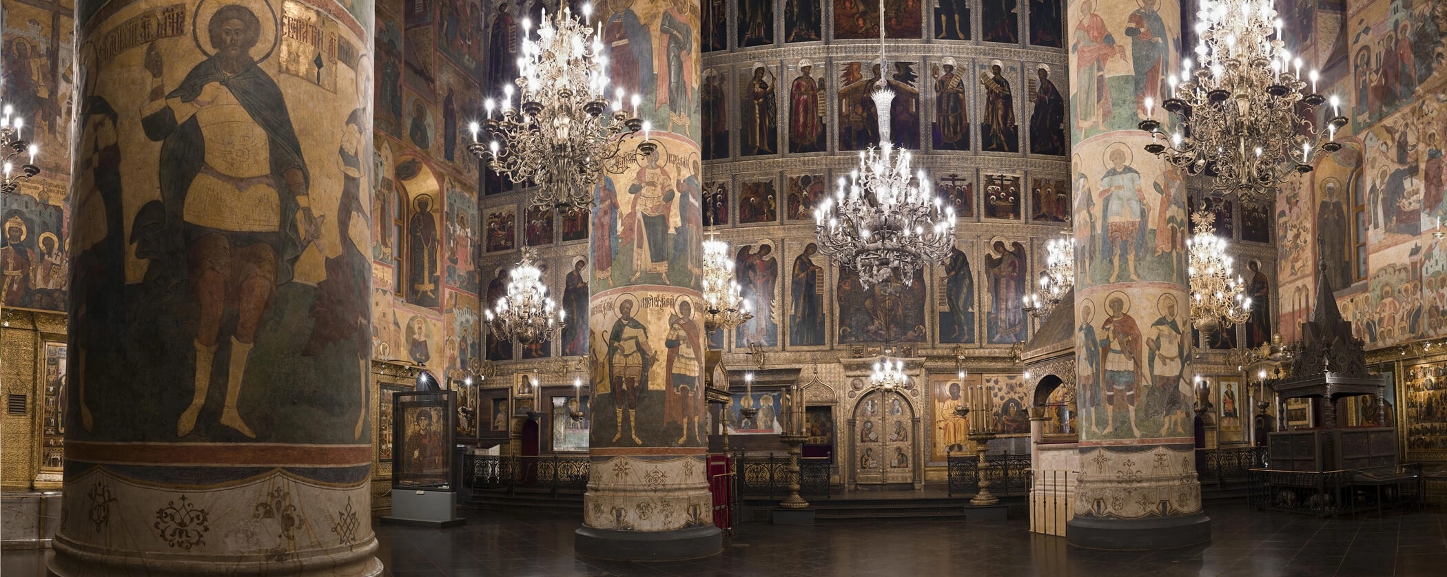 Успенский собор (баннер гл. иконостас).webp