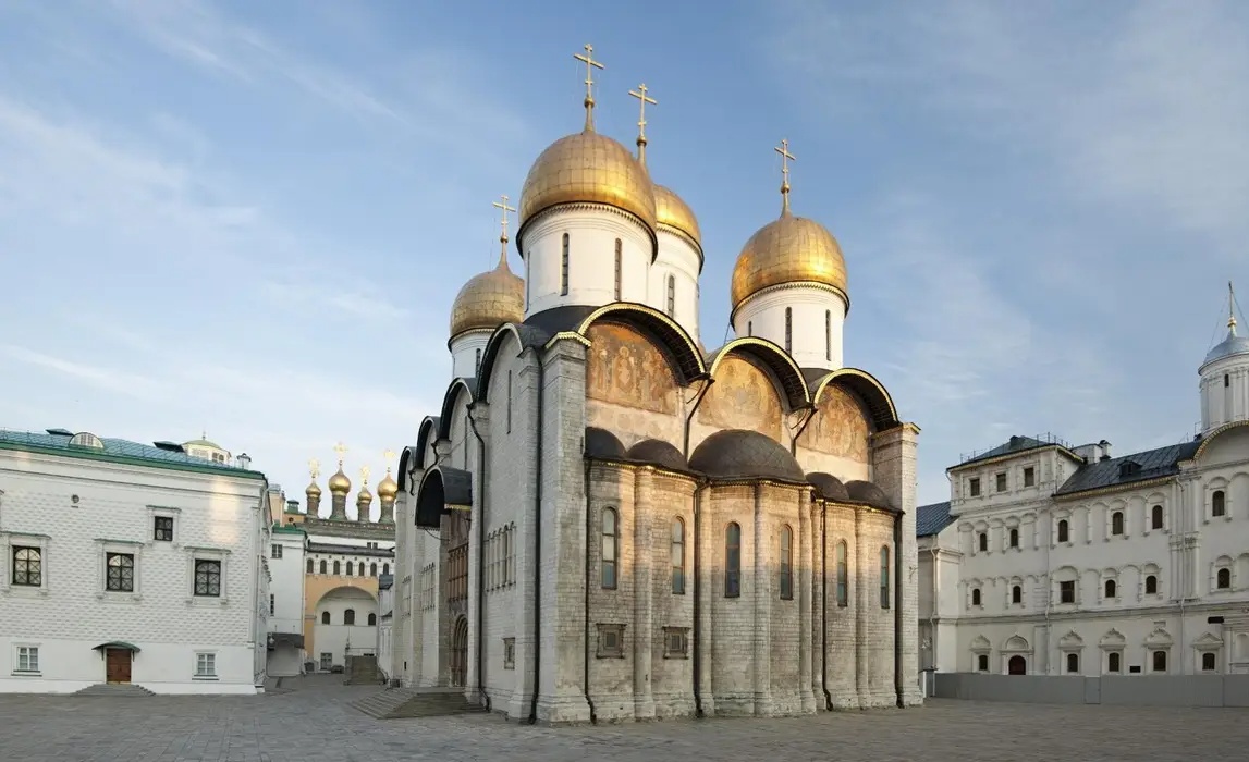 Успенский собор Московского Кремля.webp
