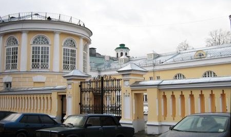 Общий вид усадьбы Гедеоновых после реставрации