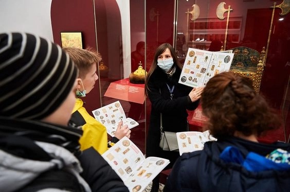 Лжедмитрий. Царский сын или самозванец (1).webp