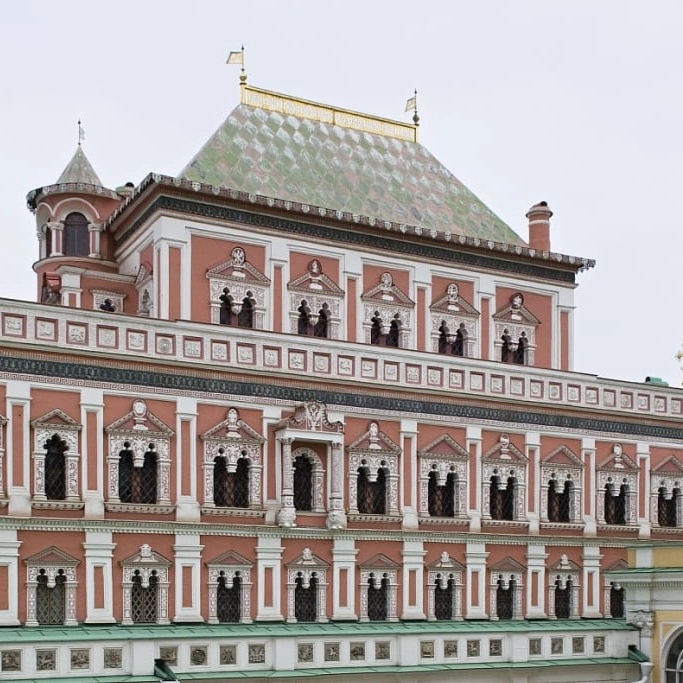 Теремной дворец