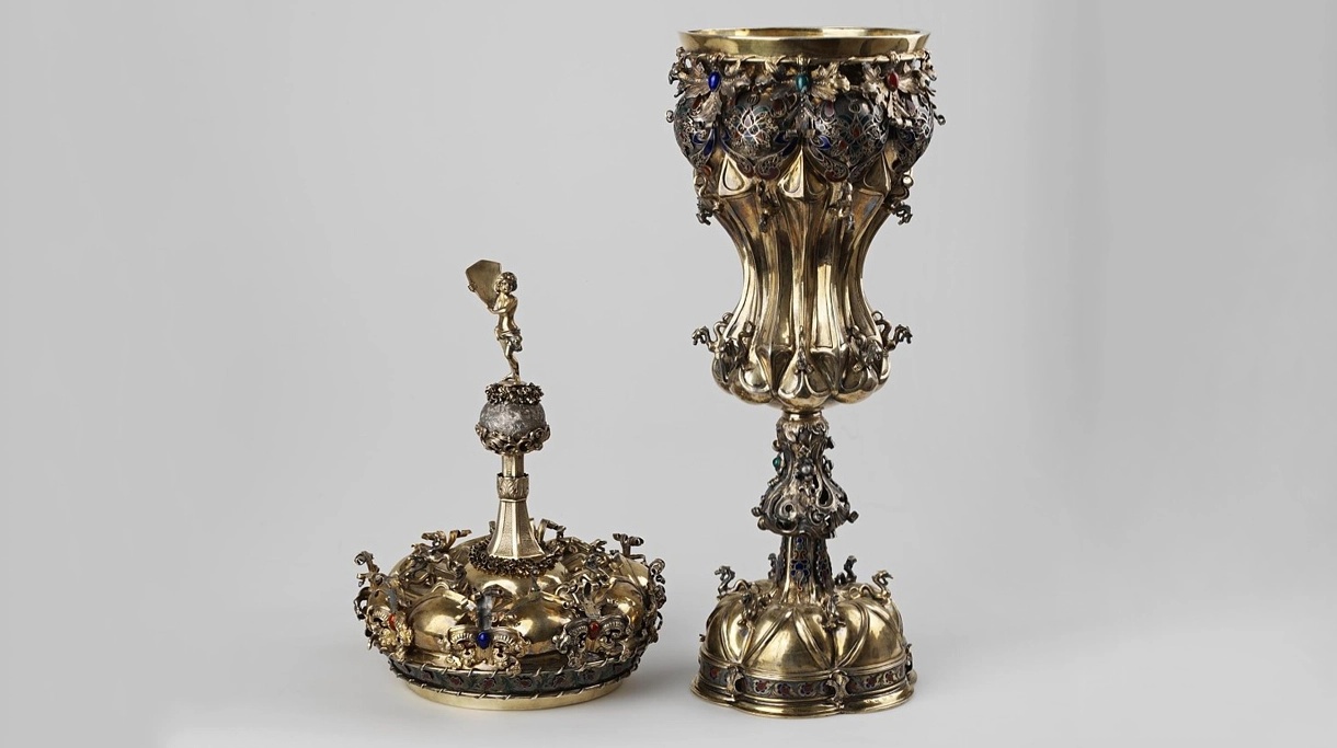 Чаша двойная