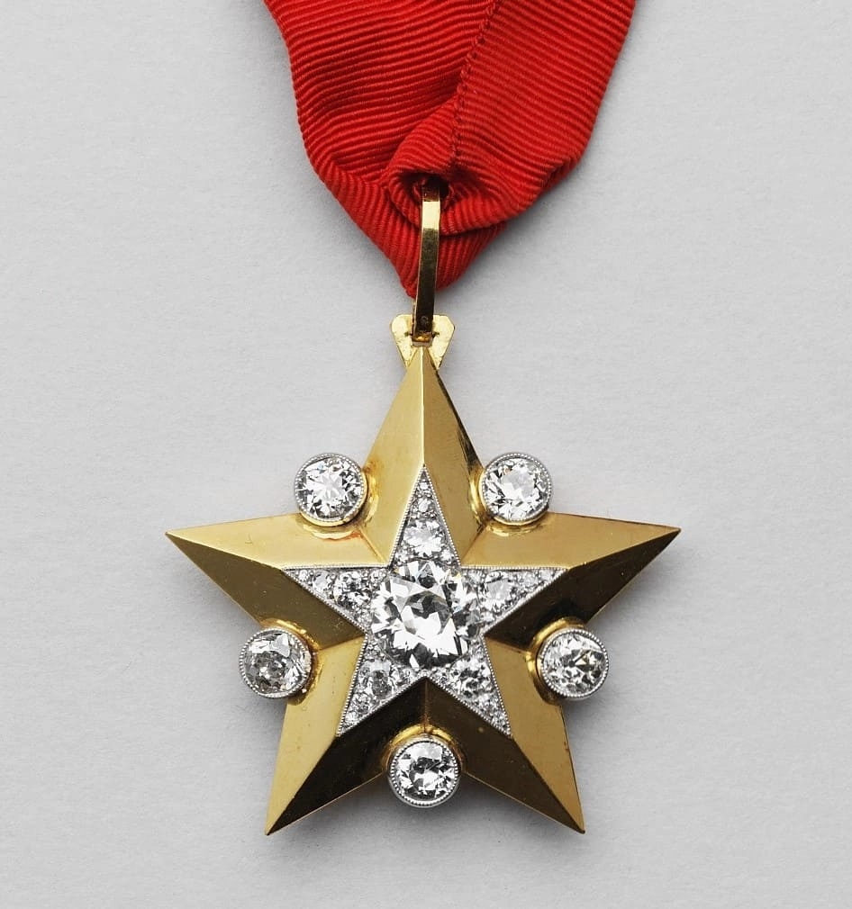 Знак отличия «Маршальская звезда» на ленте