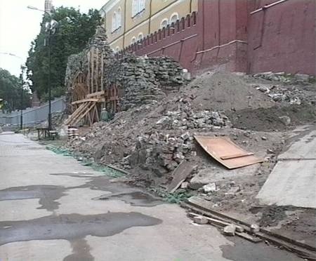 Общий вид Грота в процессе проведения противоаварийных работ