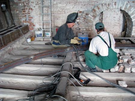 Изготовление нового кружала - сварка между собой двух гнутых уголков