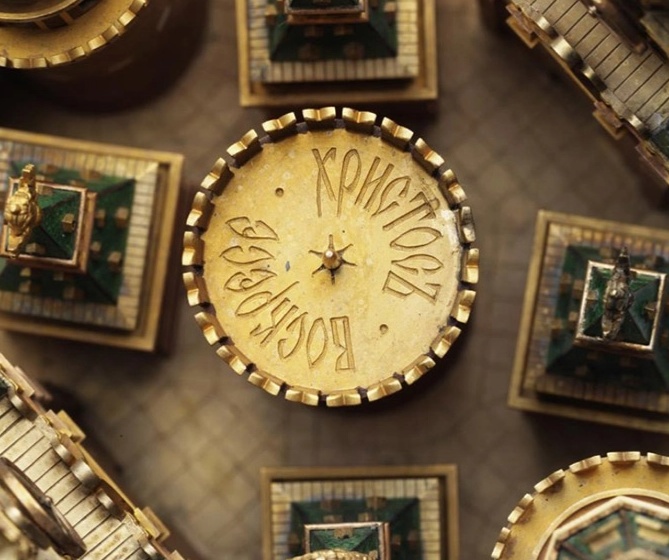 Пасхальное яйцо "Московский Кремль". Ракурс.webp