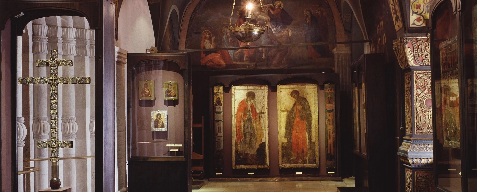 Экспозиция в южной галерее.webp